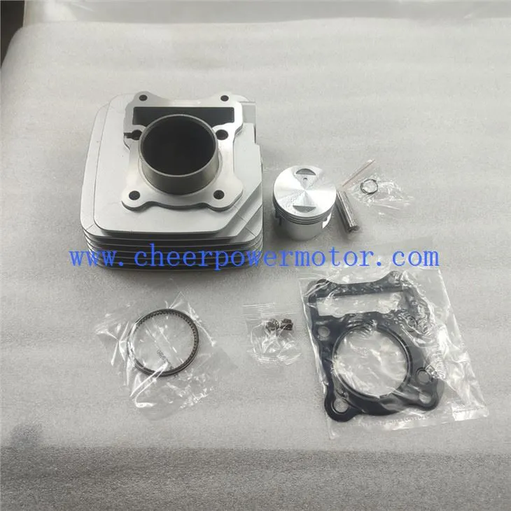 Suzuki En125 Maus taus Lub tog raj kheej Cov khoom siv